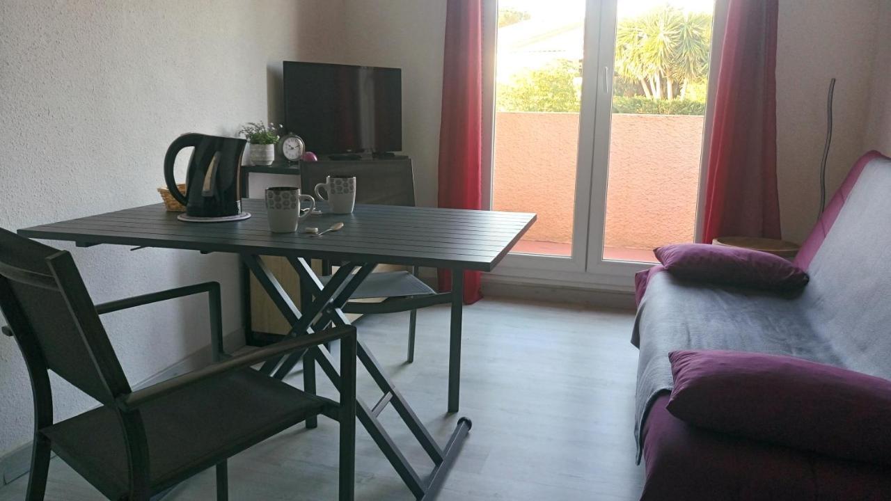Les Locations de Lara II - T2 lit double&clic-clac Balcon Piscine Parking privatif Agde Extérieur photo