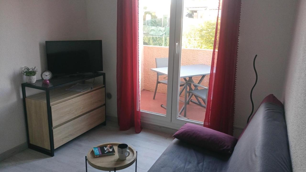Les Locations de Lara II - T2 lit double&clic-clac Balcon Piscine Parking privatif Agde Extérieur photo